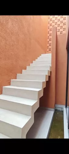 Hero Slide