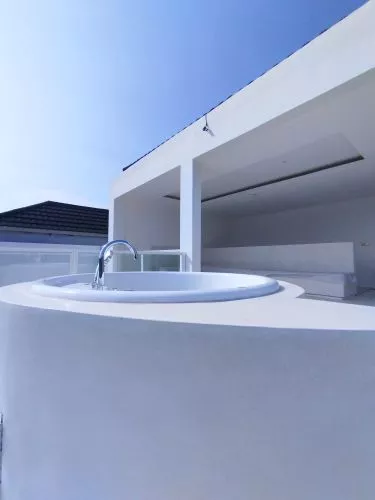 Hero Slide