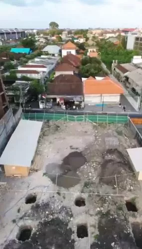 Hero Slide