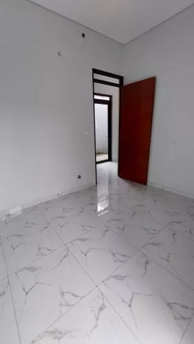 Hero Slide