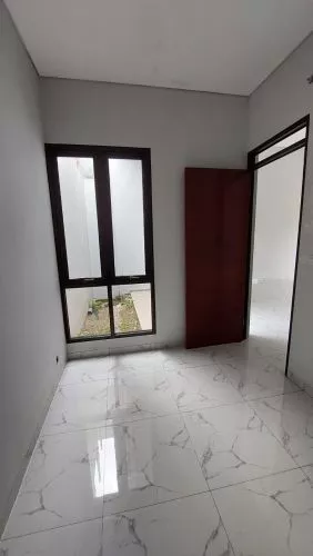 Hero Slide