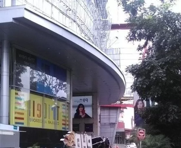 Hero Slide