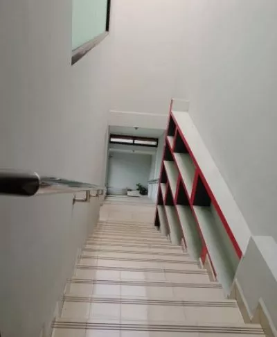 Hero Slide