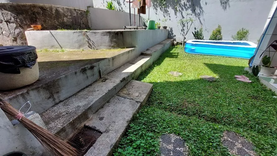 Hero Slide