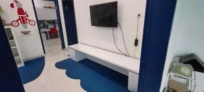 Hero Slide