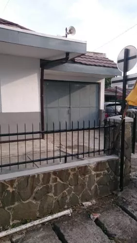 Hero Slide