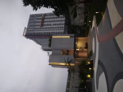 Hero Slide