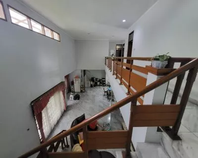 Hero Slide