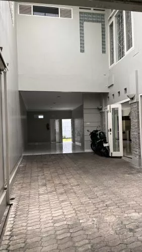 Hero Slide