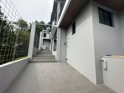 Hero Slide