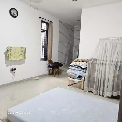 Hero Slide