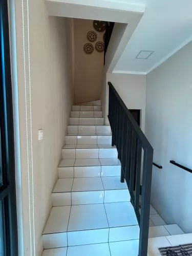Hero Slide