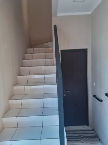 Hero Slide