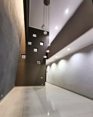 Hero Slide