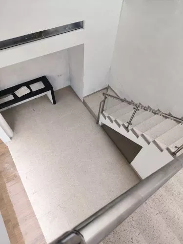 Hero Slide