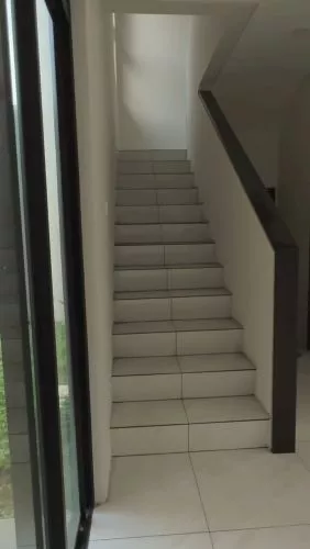 Hero Slide