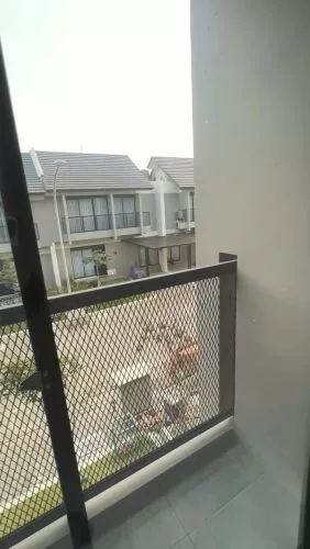 Hero Slide