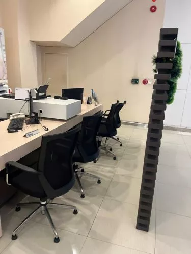 Hero Slide