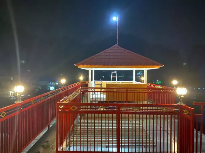 Hero Slide