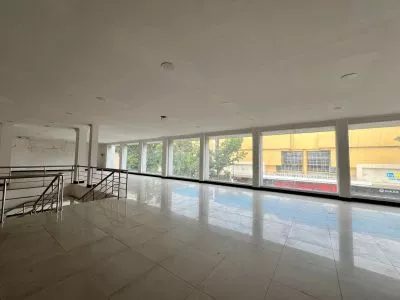 Hero Slide