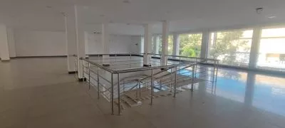 Hero Slide