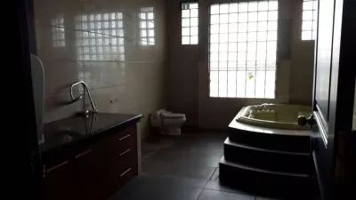 Hero Slide