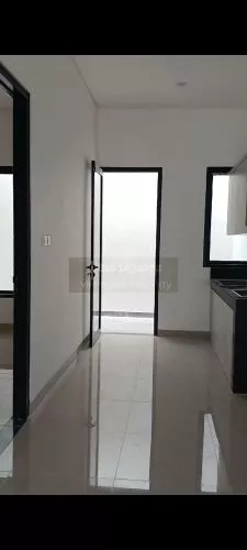 Hero Slide