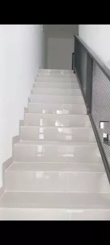 Hero Slide