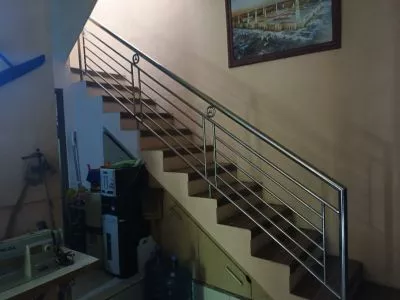 Hero Slide