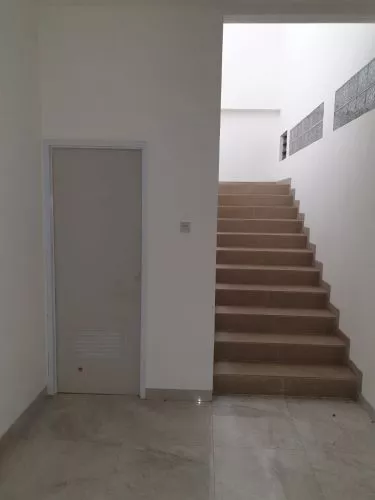 Hero Slide