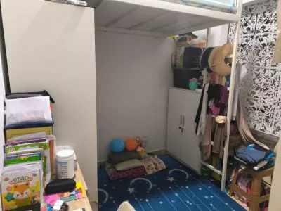Hero Slide