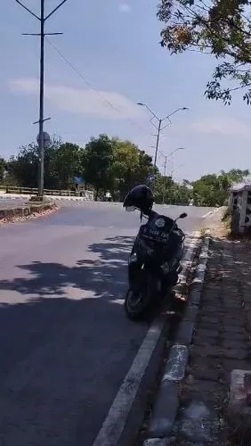 Hero Slide