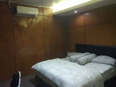Hero Slide