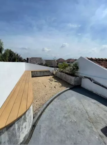 Hero Slide