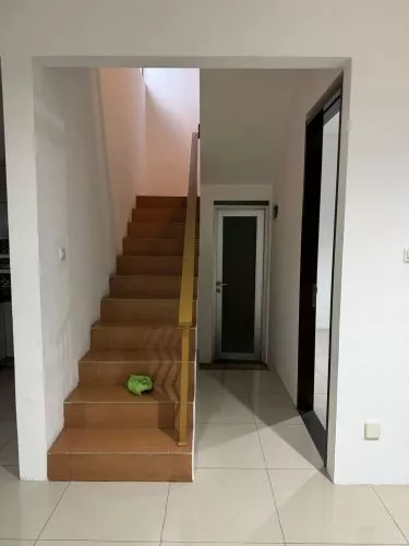 Hero Slide