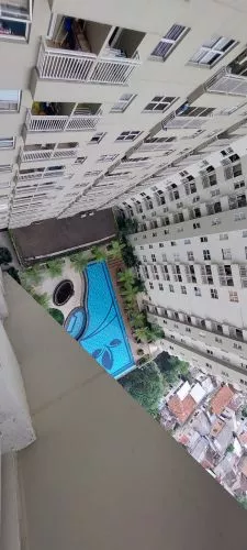 Hero Slide