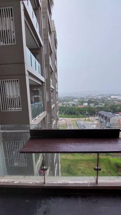 Hero Slide
