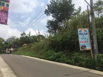 Hero Slide