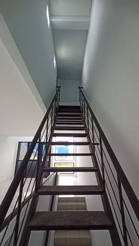 Hero Slide
