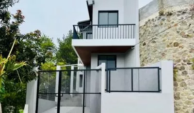 Hero Slide