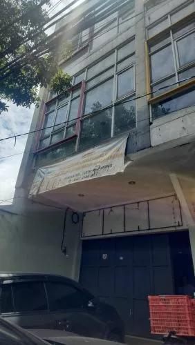 Hero Slide