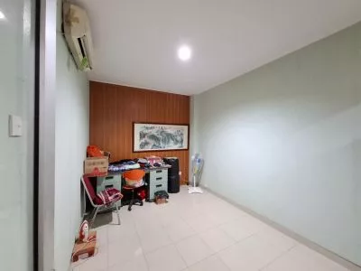 Hero Slide