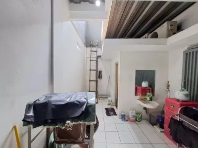 Hero Slide
