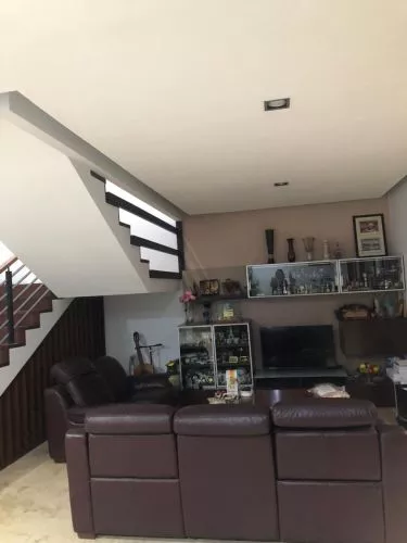 Hero Slide