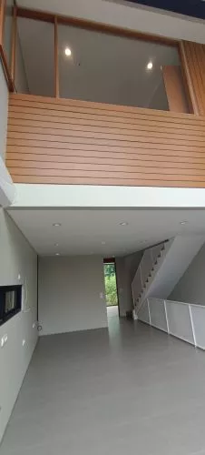 Hero Slide