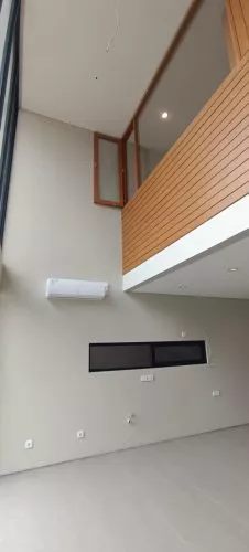 Hero Slide