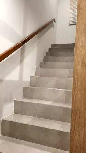 Hero Slide