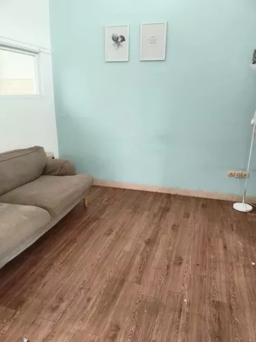 Hero Slide
