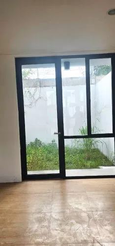Hero Slide