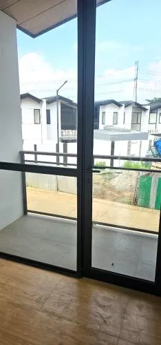 Hero Slide